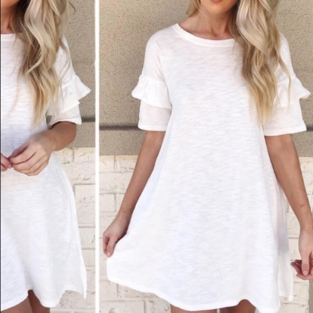 Very J White Short Sleeve Ruffle Shift Dress